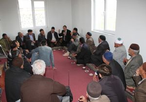 Bulutlar halka danıştı